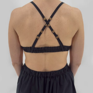 Bra-black-back-crossstrapped